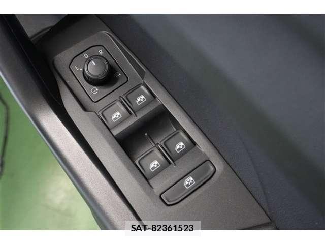 VolksWagen T-CROSS 2022-03 7563090-22