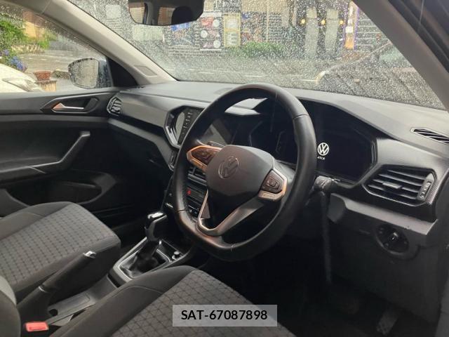 VolksWagen T-CROSS 2022-05 7621359-14