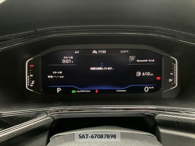 VolksWagen T-CROSS 2022-05 7621359-16