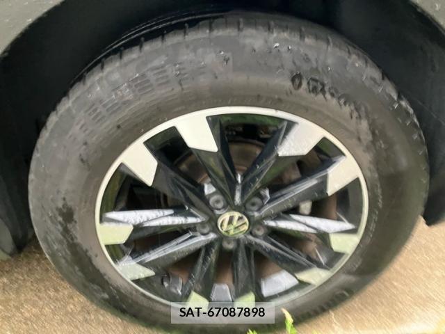 VolksWagen T-CROSS 2022-05 7621359-8