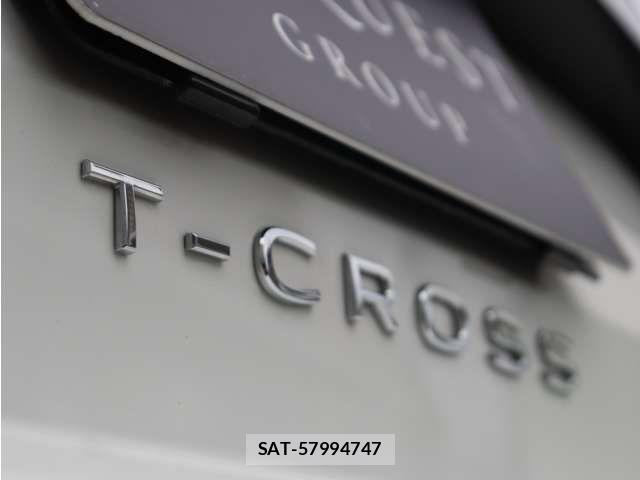 VolksWagen T-CROSS 2021-06 7880517-11