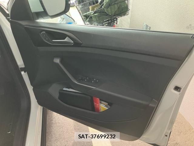 VolksWagen T-CROSS 2024-02 7903634-15