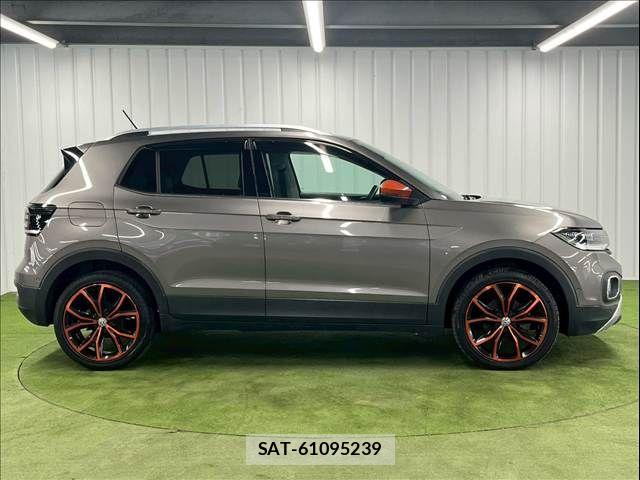 VolksWagen T-CROSS 2020-05 7964407-14