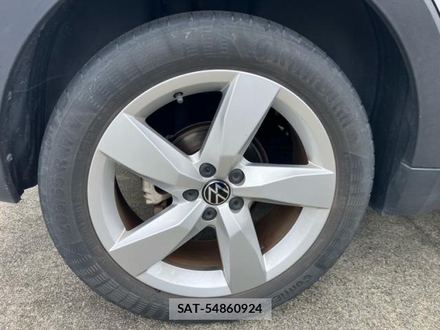 VolksWagen T-CROSS 2021-09 8039210-5