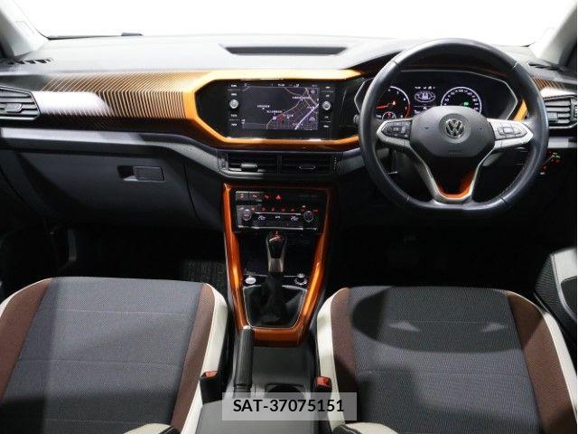 VolksWagen T-CROSS 2020-05 8076153-17