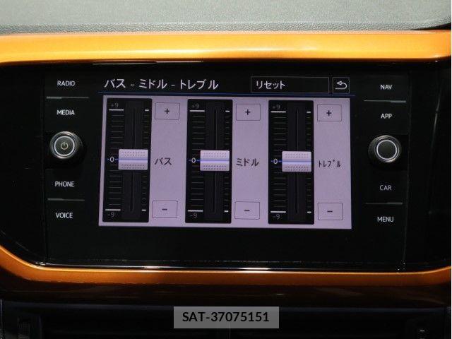 VolksWagen T-CROSS 2020-05 8076153-28