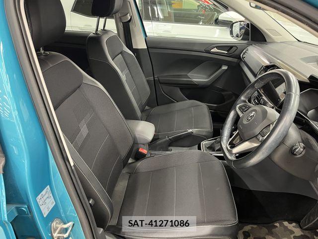 VolksWagen T-CROSS 2020-04 8102736-3