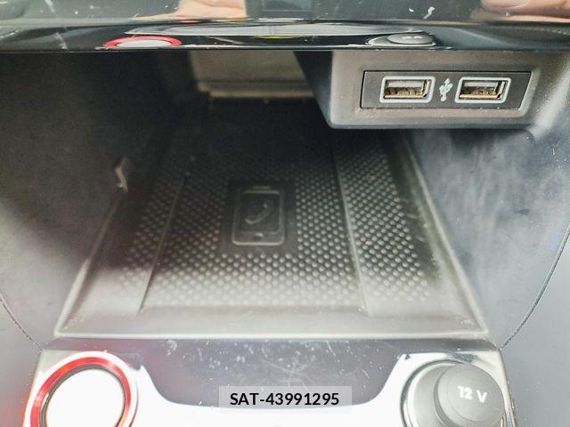 VolksWagen T-CROSS 2020-03 8133023-10