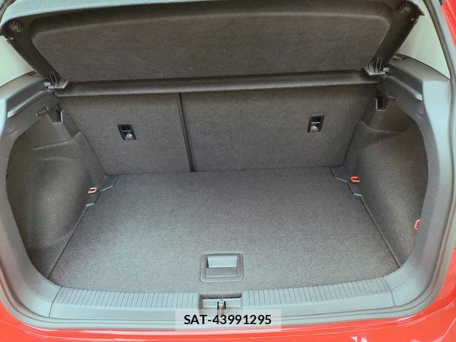 VolksWagen T-CROSS 2020-03 8133023-14