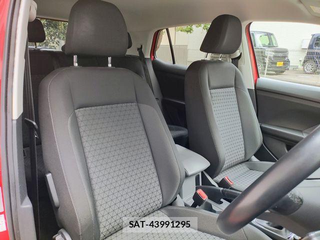 VolksWagen T-CROSS 2020-03 8133023-15