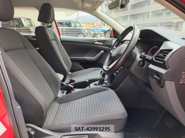 VolksWagen T-CROSS 2020-03 8133023-16