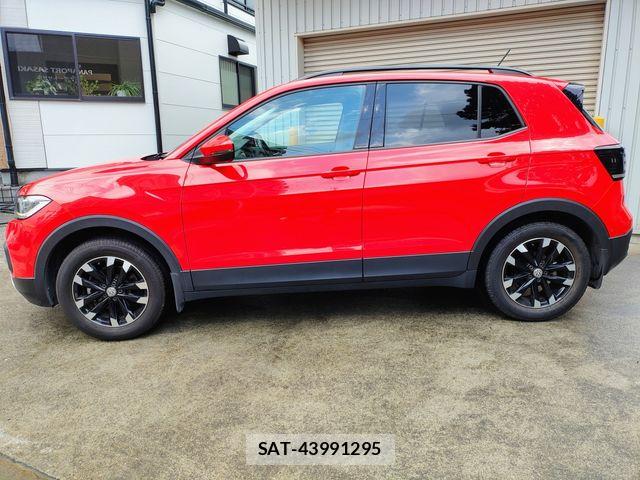 VolksWagen T-CROSS 2020-03 8133023-21