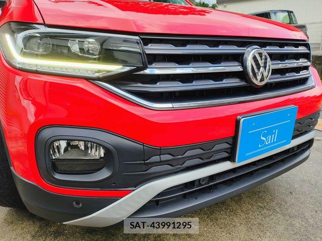 VolksWagen T-CROSS 2020-03 8133023-24