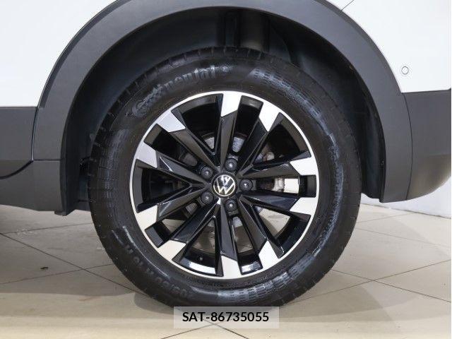 VolksWagen T-CROSS 2023-08 8211029-12