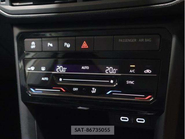 VolksWagen T-CROSS 2023-08 8211029-21