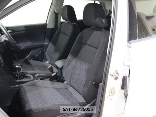 VolksWagen T-CROSS 2023-08 8211029-3