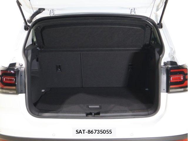 VolksWagen T-CROSS 2023-08 8211029-6