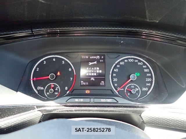 VolksWagen T-CROSS 2020-02 8211028-9