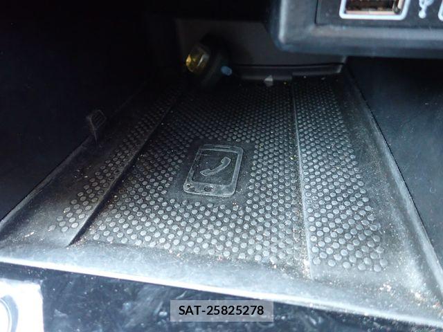 VolksWagen T-CROSS 2020-02 8211028-18