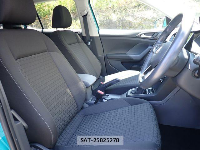VolksWagen T-CROSS 2020-02 8211028-21