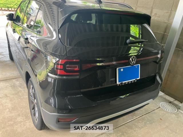 VolksWagen T-CROSS 2021-09 8232431-2