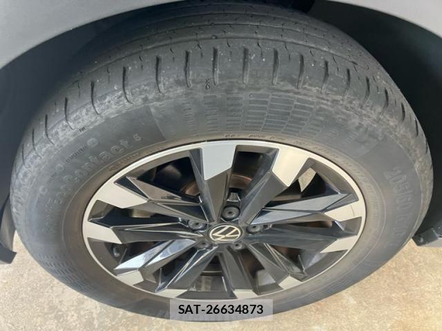 VolksWagen T-CROSS 2021-09 8232431-6