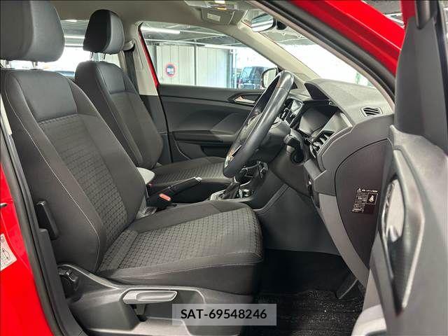 VolksWagen T-CROSS 2021-08 8247169-6