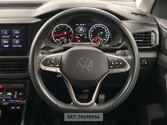 VolksWagen T-CROSS 2022-06 8318114-17