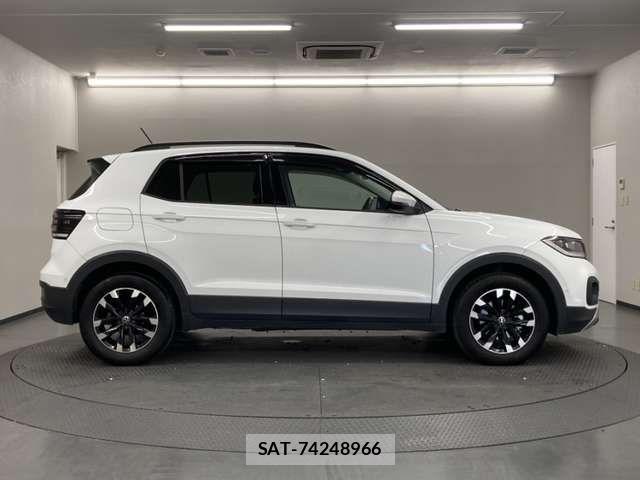 VolksWagen T-CROSS 2022-06 8318114-6