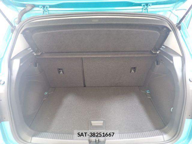 VolksWagen T-CROSS 2023-07 8318109-26