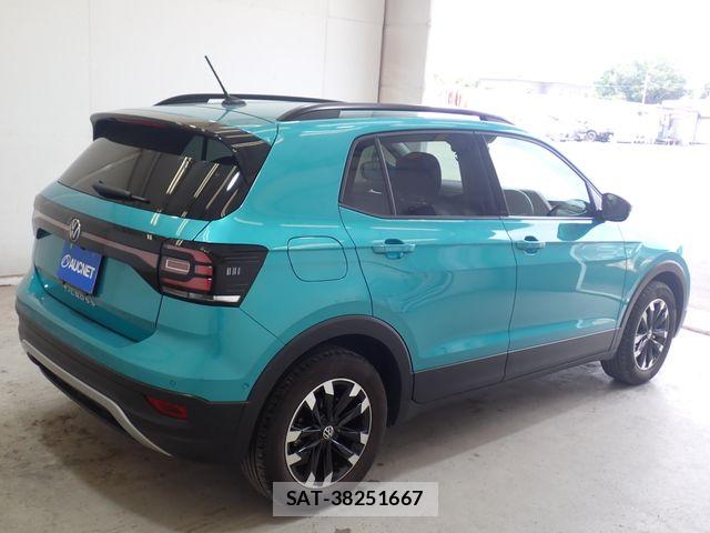 VolksWagen T-CROSS 2023-07 8318109-7