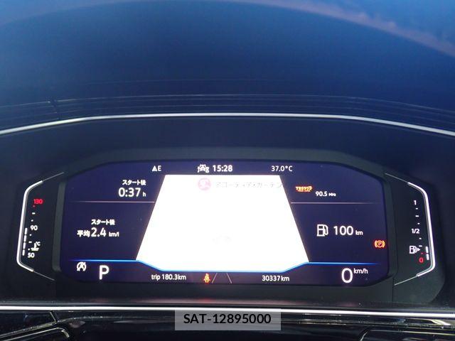 VolksWagen T-CROSS 2023-07 8318112-12