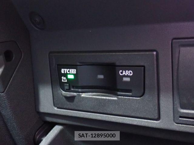 VolksWagen T-CROSS 2023-07 8318112-18