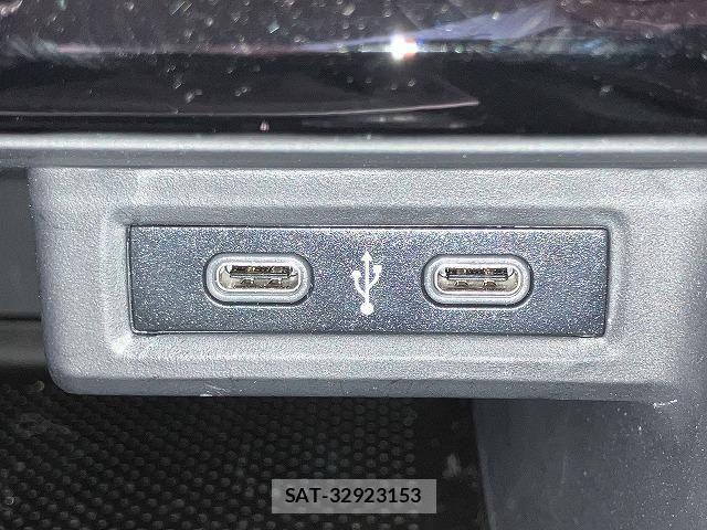 VolksWagen T-CROSS 2021-09 8318116-15