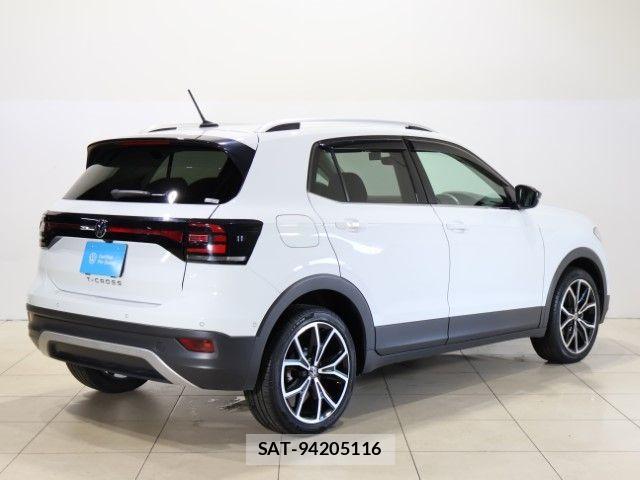 VolksWagen T-CROSS 2021-09 8338518-3