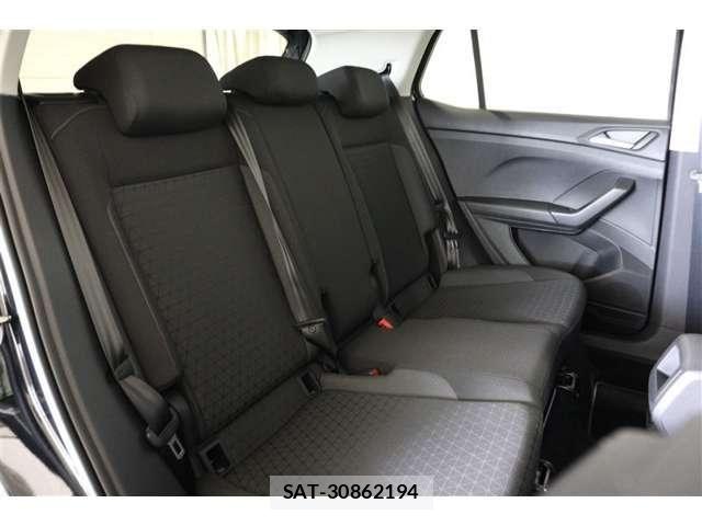 VolksWagen T-CROSS 2023-03 8338519-11