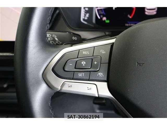 VolksWagen T-CROSS 2023-03 8338519-19