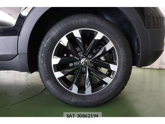VolksWagen T-CROSS 2023-03 8338519-2