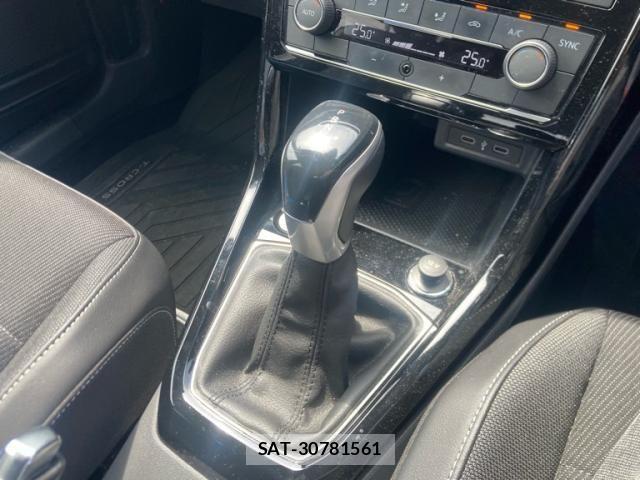 VolksWagen T-CROSS 2021-03 8355896-18