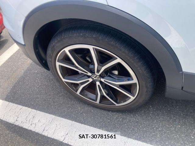 VolksWagen T-CROSS 2021-03 8355896-3