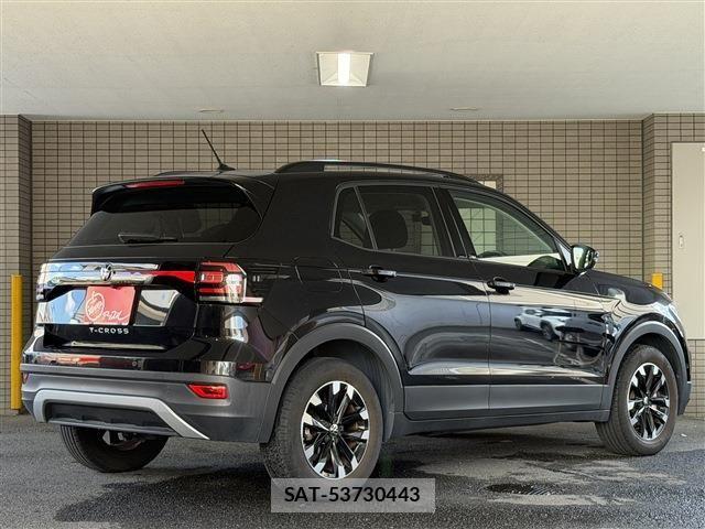 VolksWagen T-CROSS 2023-04 8369761-2