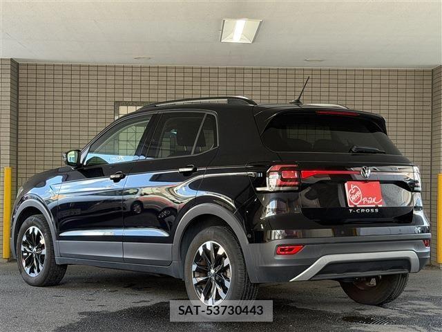 VolksWagen T-CROSS 2023-04 8369761-3