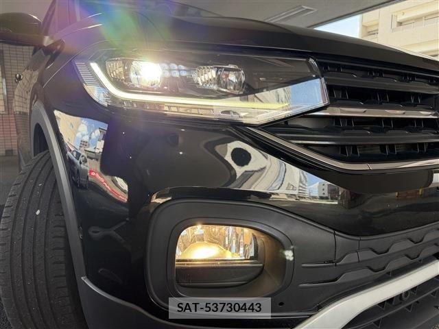 VolksWagen T-CROSS 2023-04 8369761-4