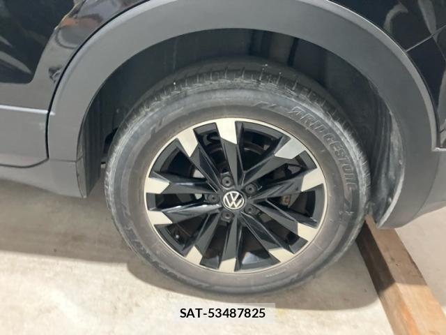 VolksWagen T-CROSS 2021-01 8369762-4