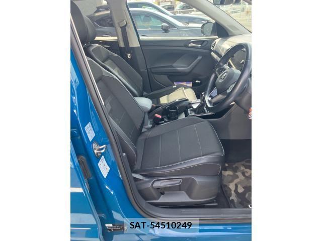 VolksWagen T-CROSS 2020-09 8528235-9