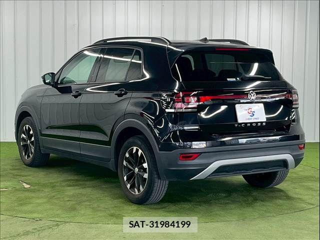 VolksWagen T-CROSS 2020-04 8629778-16