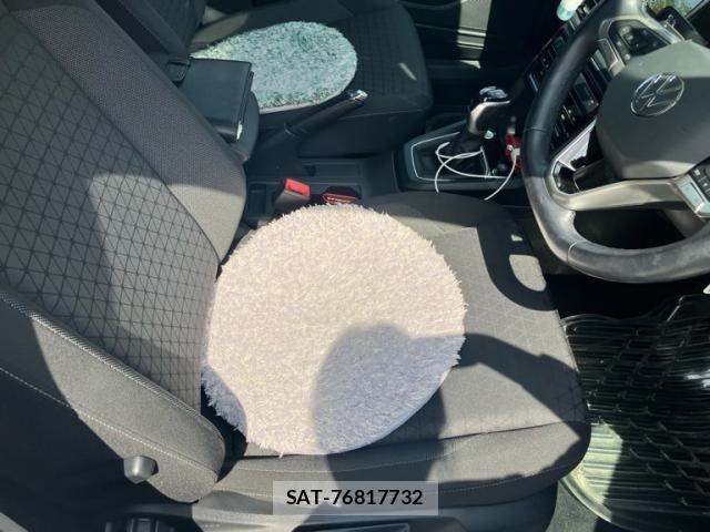 VolksWagen T-CROSS 2024-02 8662441-11