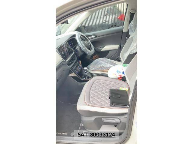VolksWagen T-CROSS 2025-03 8662430-4