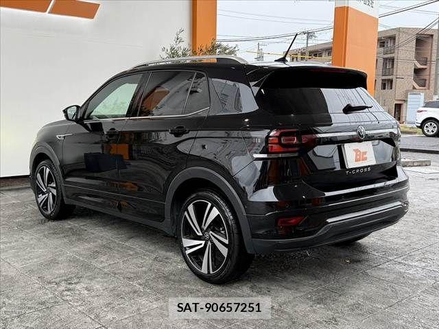 VolksWagen T-CROSS 2021-09 8746886-12