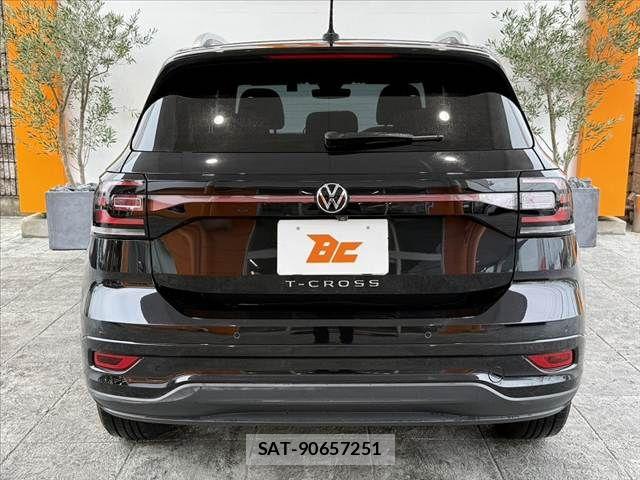 VolksWagen T-CROSS 2021-09 8746886-13